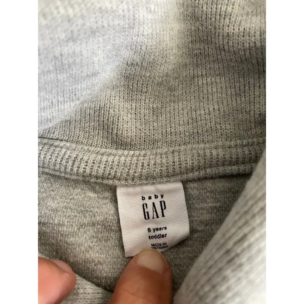 Gap Sweater Boys 5 with button Dress up #0292